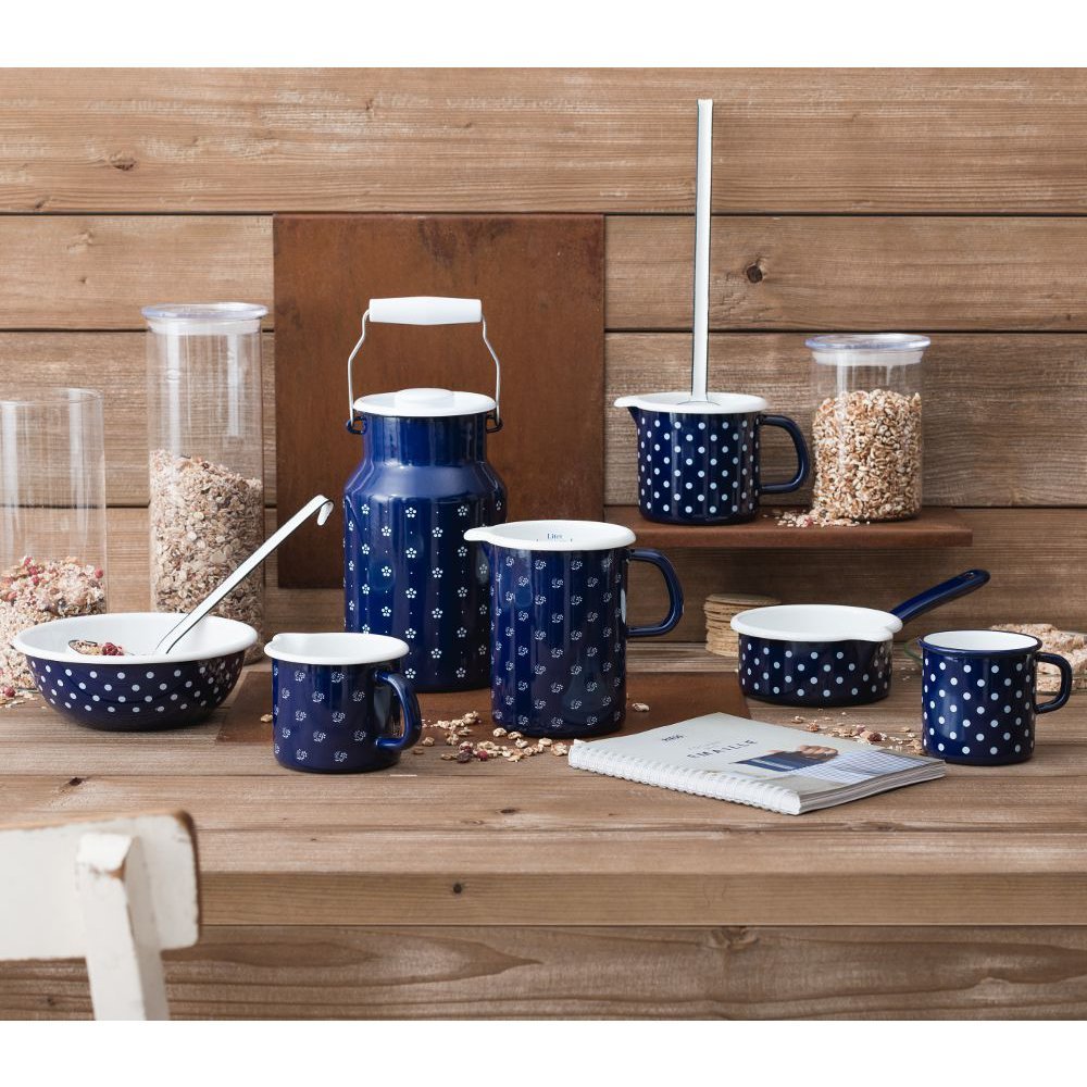 Enamel Mug with Handle