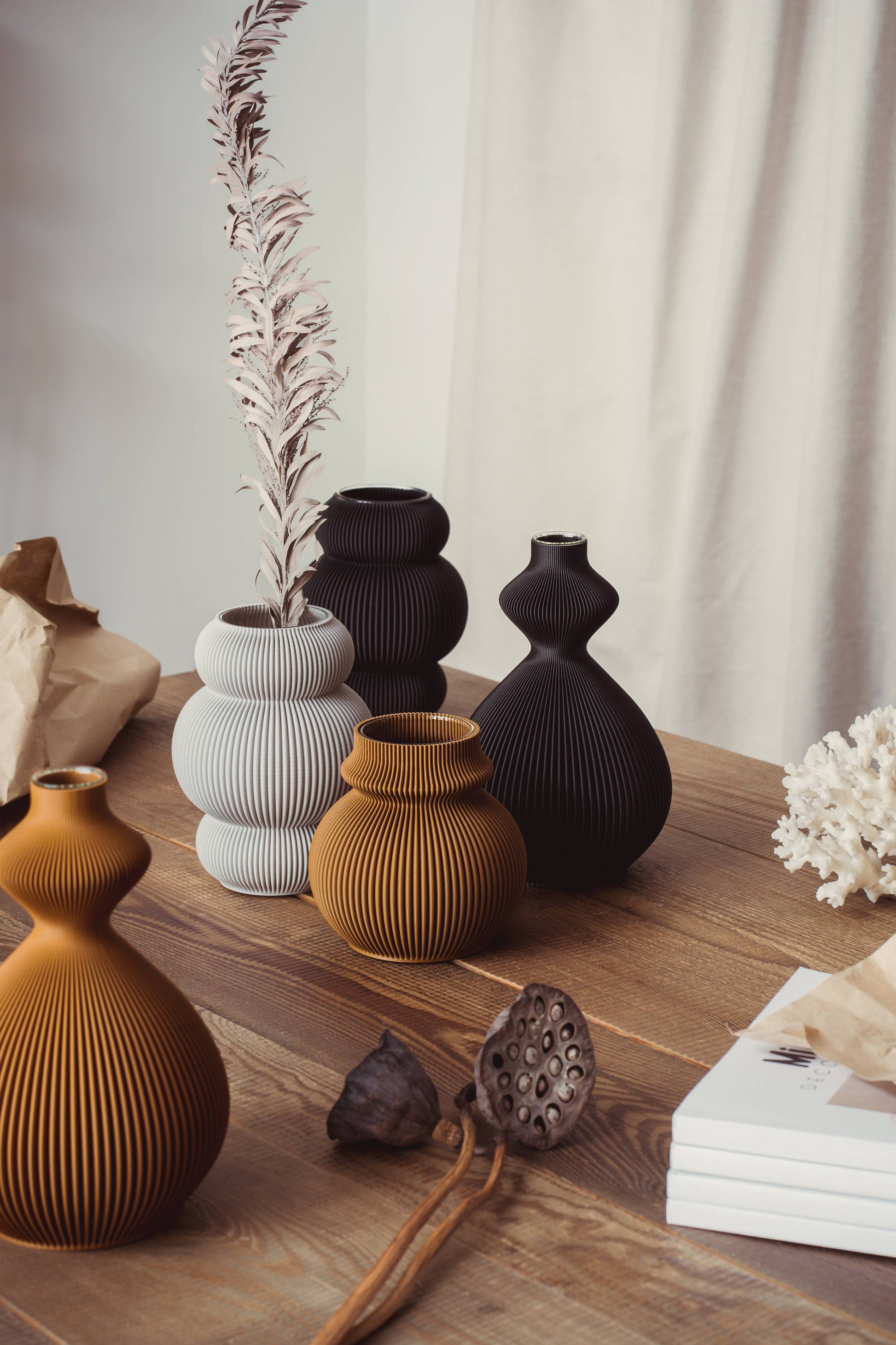Koyl—12 Vase: Olive