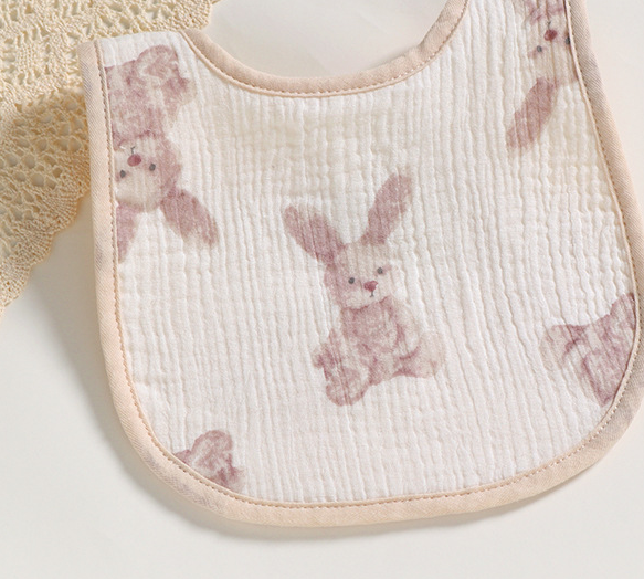 Annie & Charles® muslin bib with motif: 23 x 23 cm / Bear