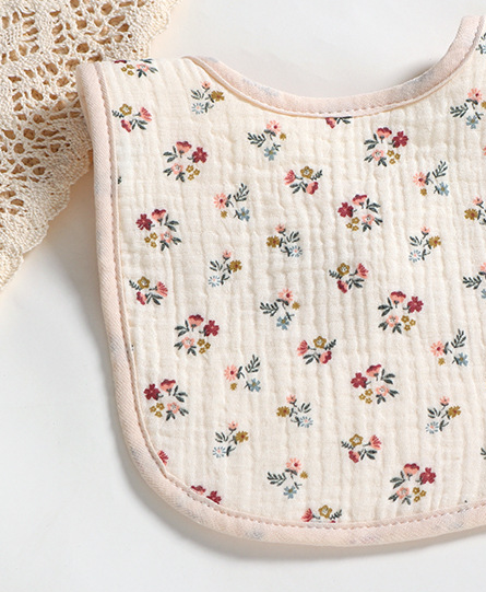 Annie & Charles® muslin bib with motif: 23 x 23 cm / Bear
