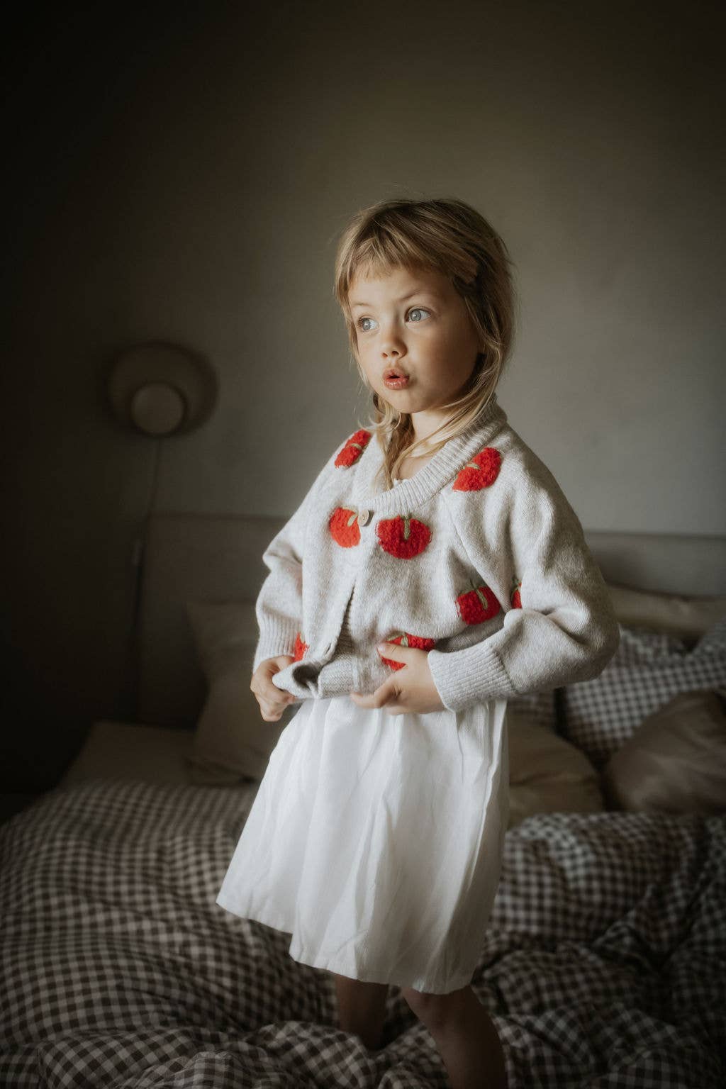 Annie & Charles® Cardigan STRAWBERRY: 2-3 Y